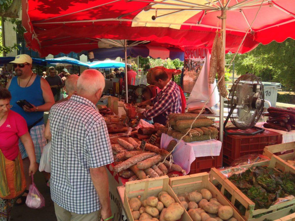 Marktstand in Uzés