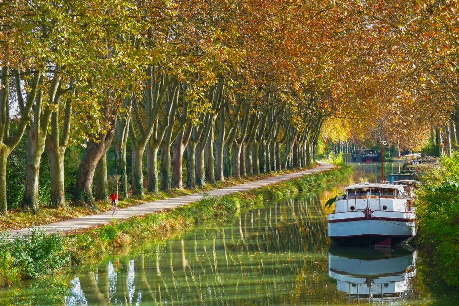 Hausboot auf dem Canal du Midi, Südfrankreich