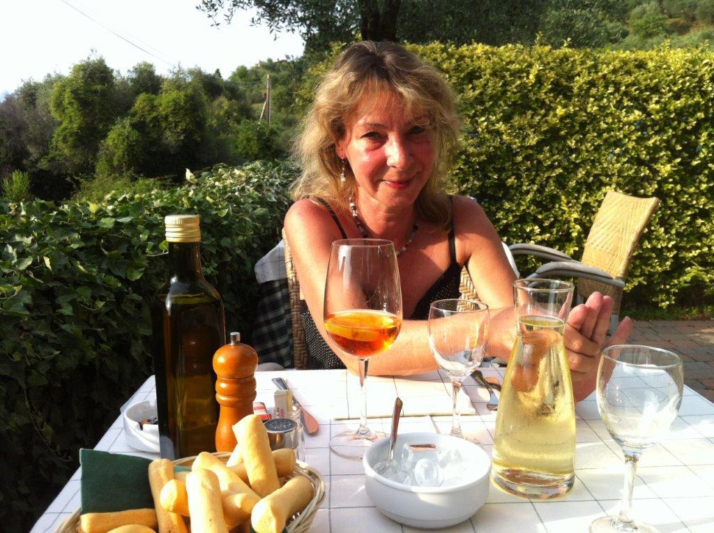 Restaurant am Hang zwischen Albisano und Torri del Benaco
