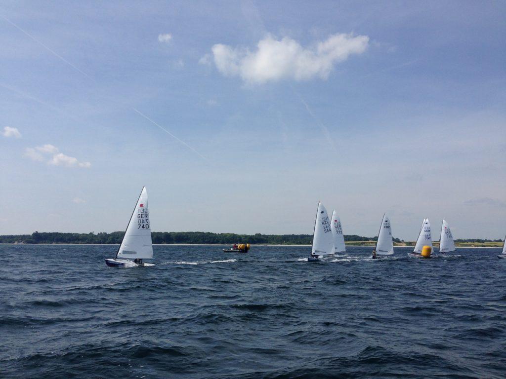 Segel-Regatta mit Jollen