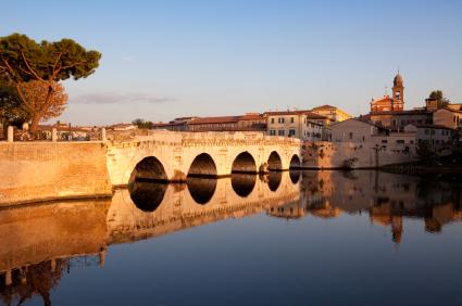 Tiberius Brücke in Rimini, Italien Tiberius Brücke in Rimini, Italien